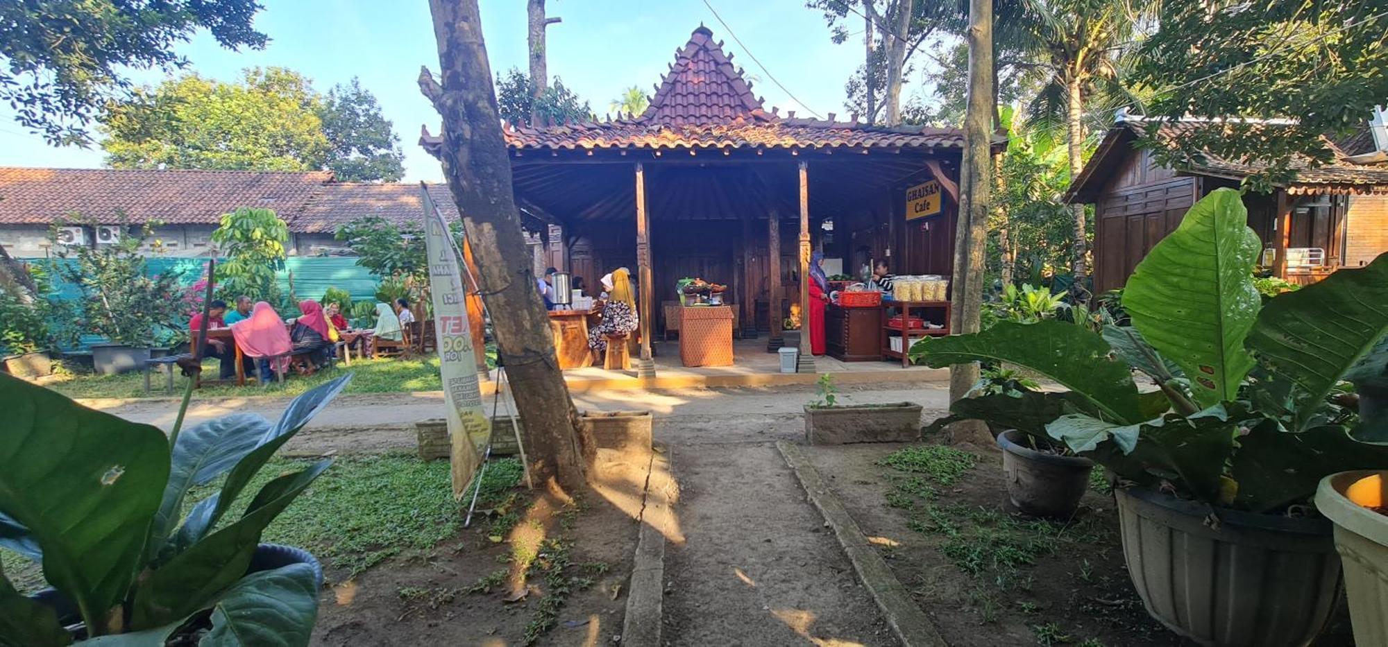 Anugrah Borobudur Magelang Zewnętrze zdjęcie