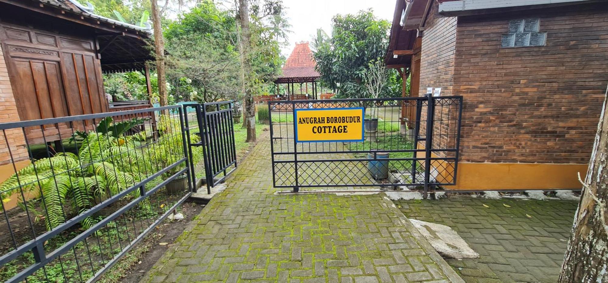 Anugrah Borobudur Magelang Zewnętrze zdjęcie
