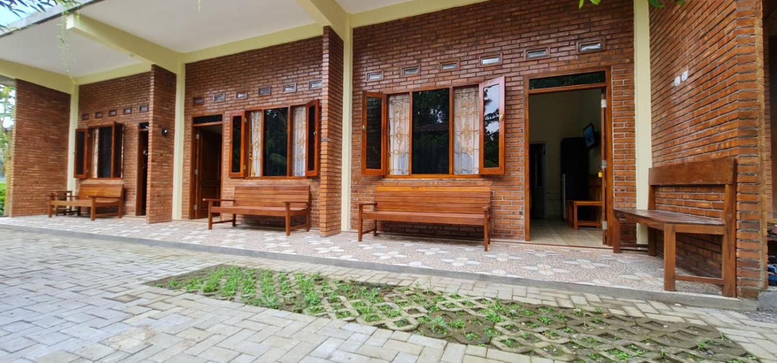 Anugrah Borobudur Magelang Zewnętrze zdjęcie