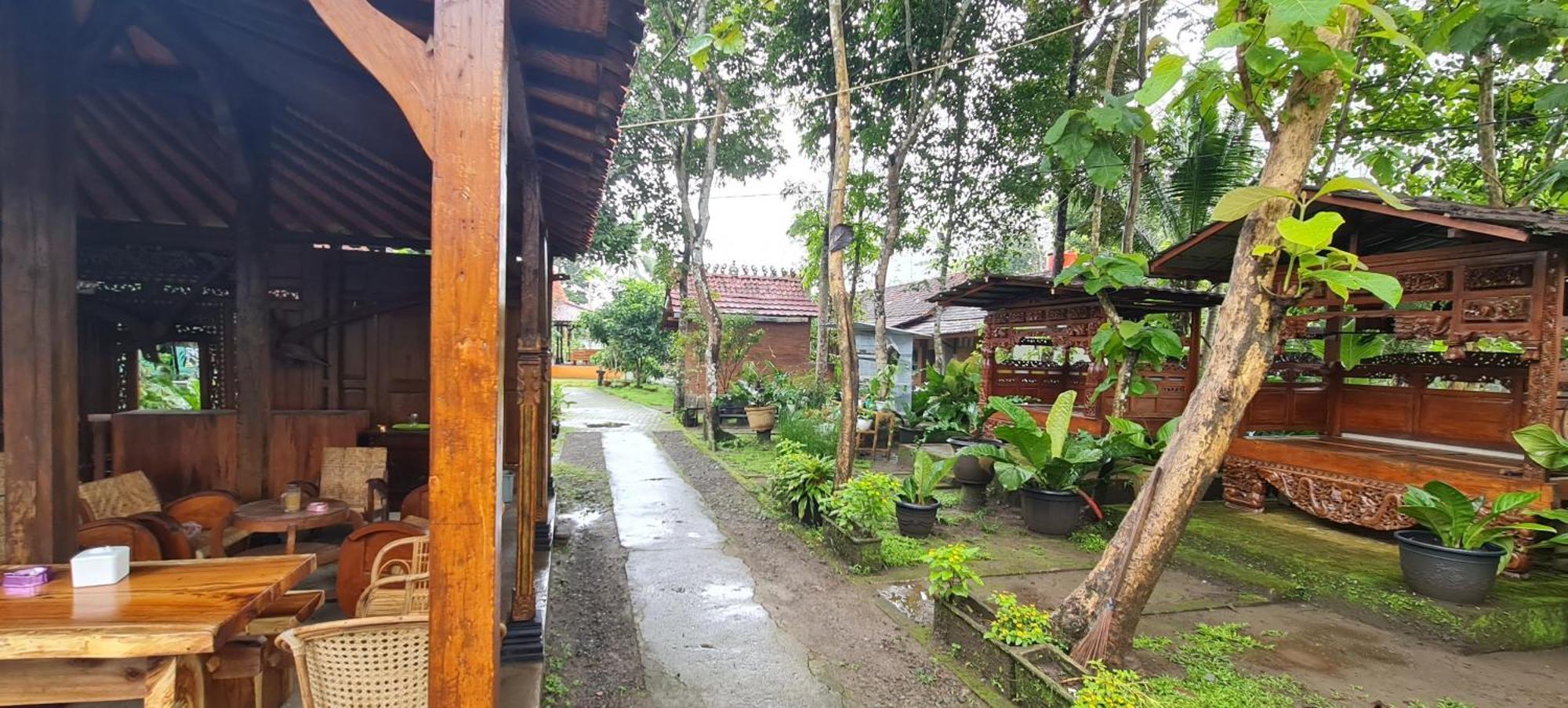Anugrah Borobudur Magelang Zewnętrze zdjęcie
