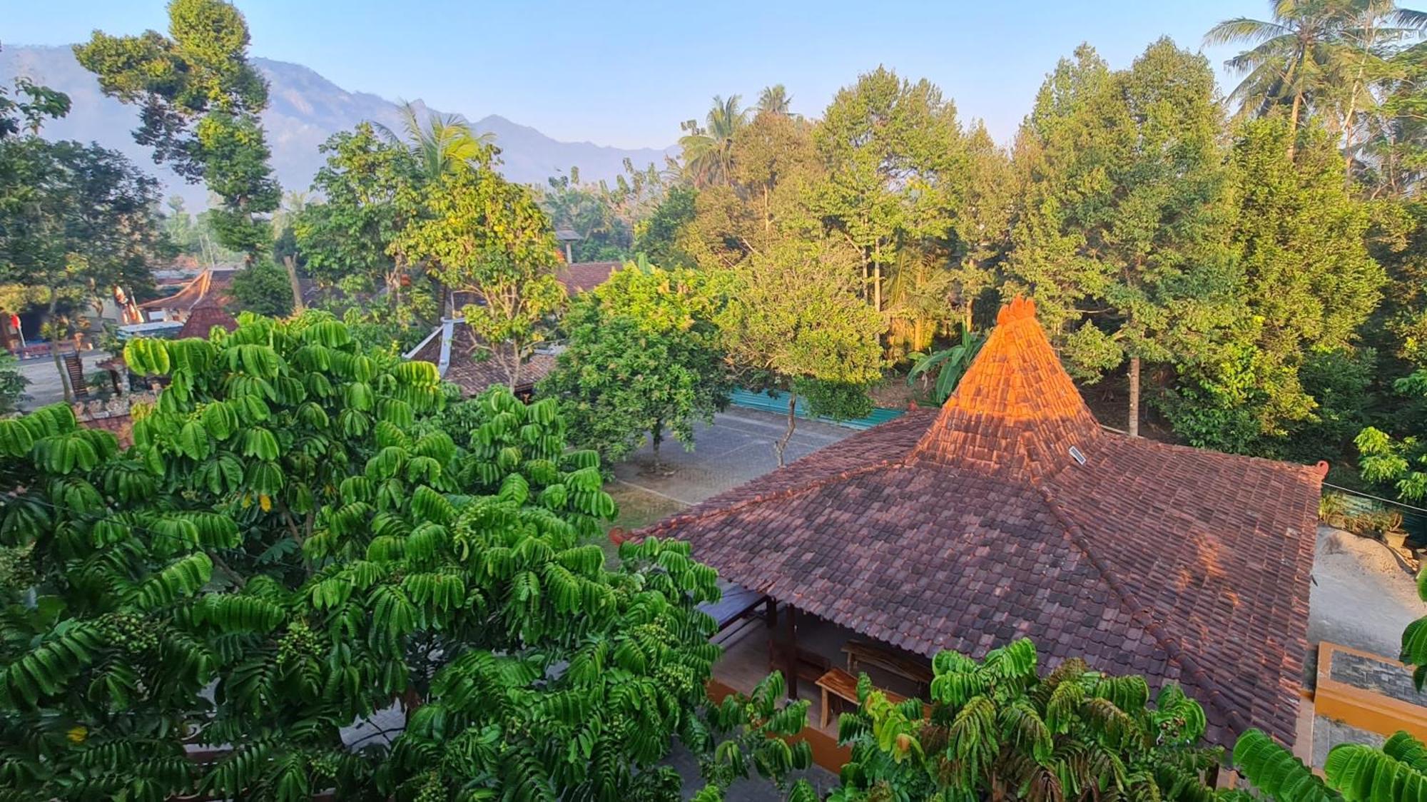 Anugrah Borobudur Magelang Zewnętrze zdjęcie