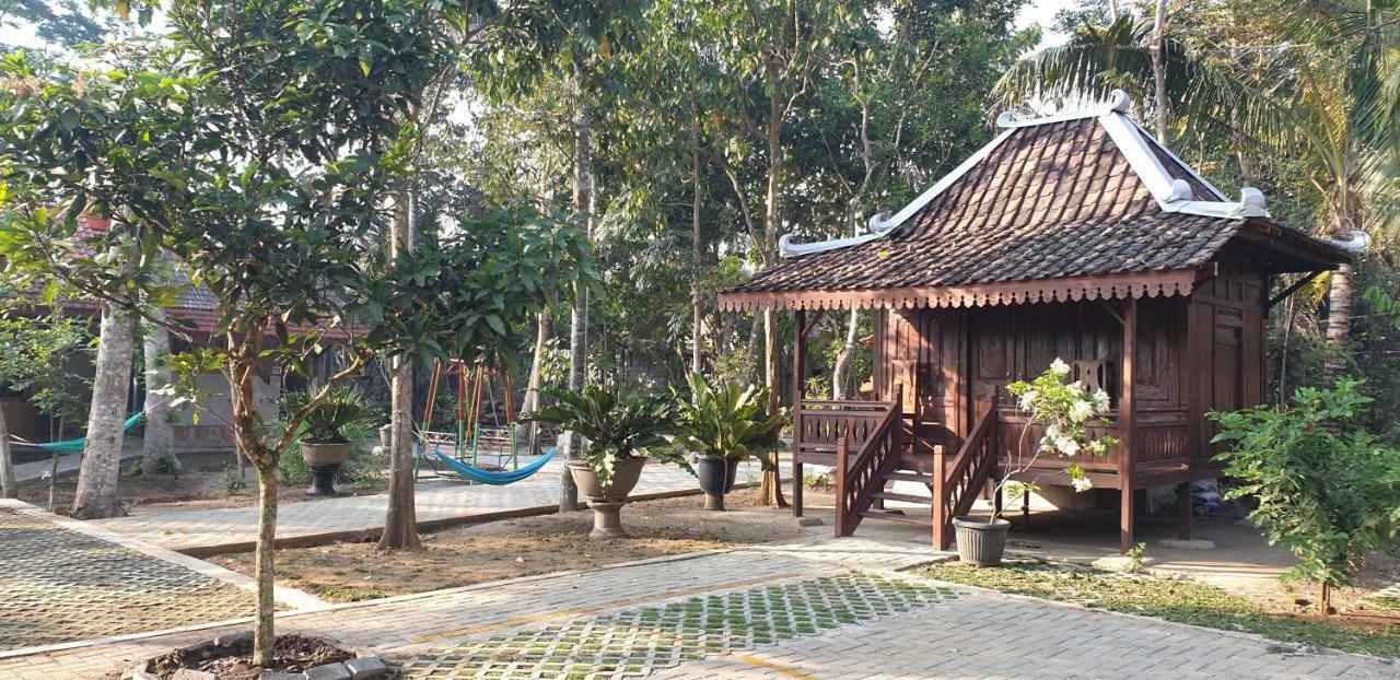 Anugrah Borobudur Magelang Zewnętrze zdjęcie